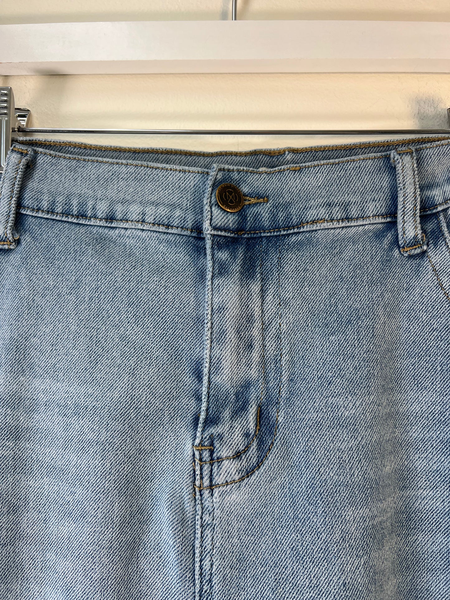 XL The Main Street Exchange Denim Skirt
