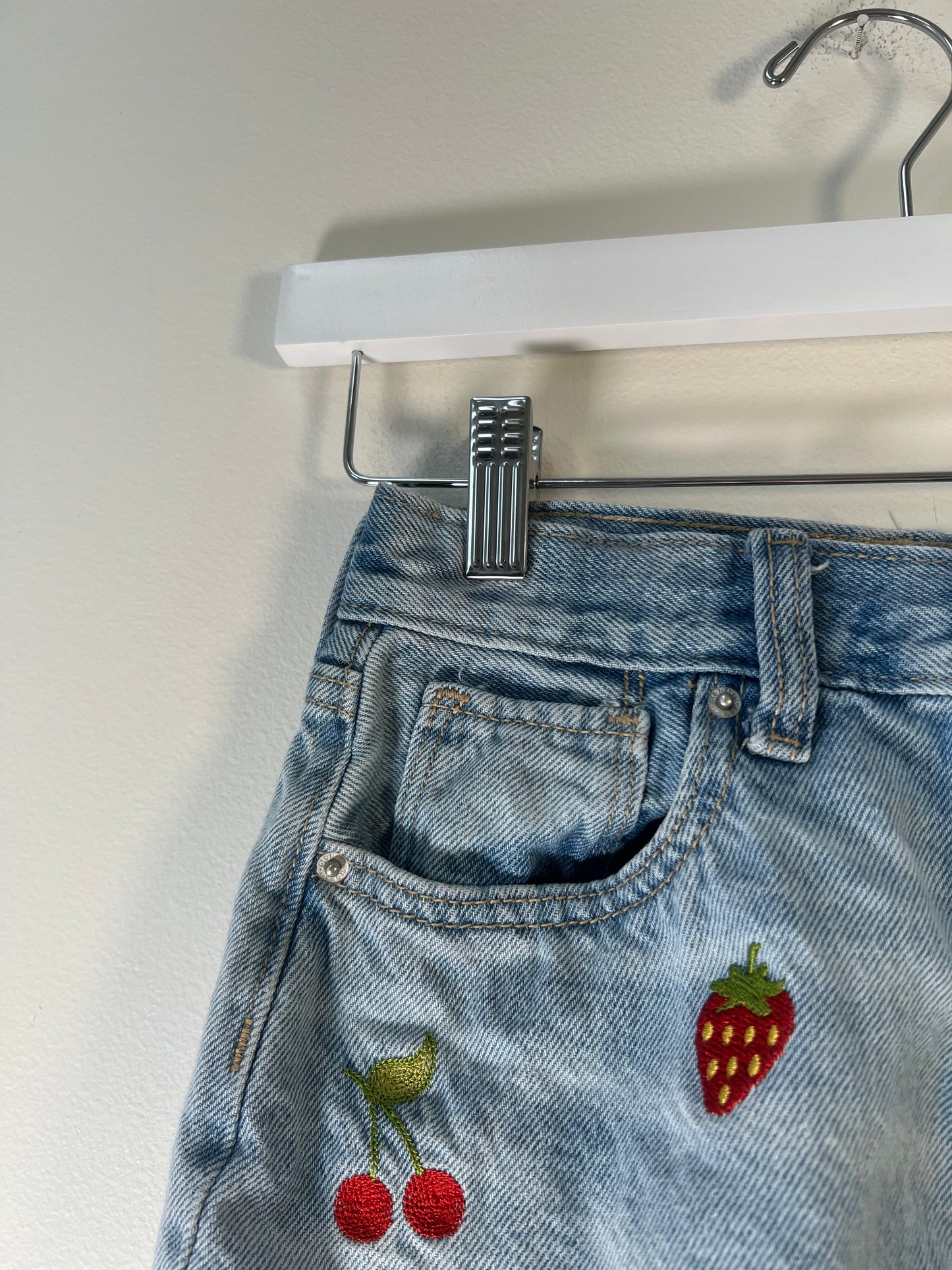 L Old Navy Denim Shorts