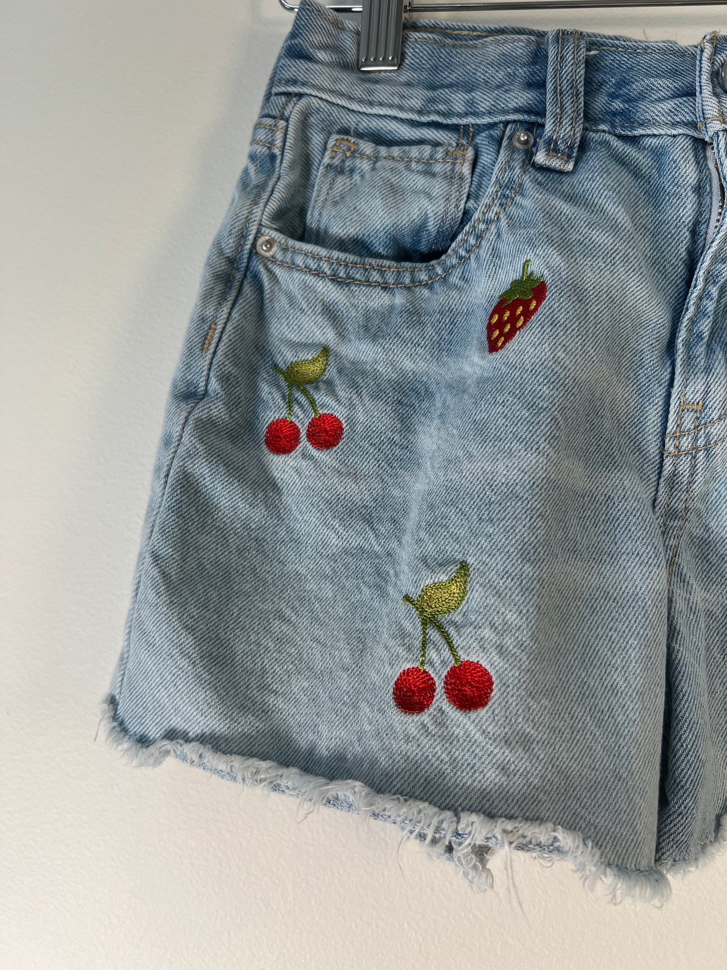 L Old Navy Denim Shorts