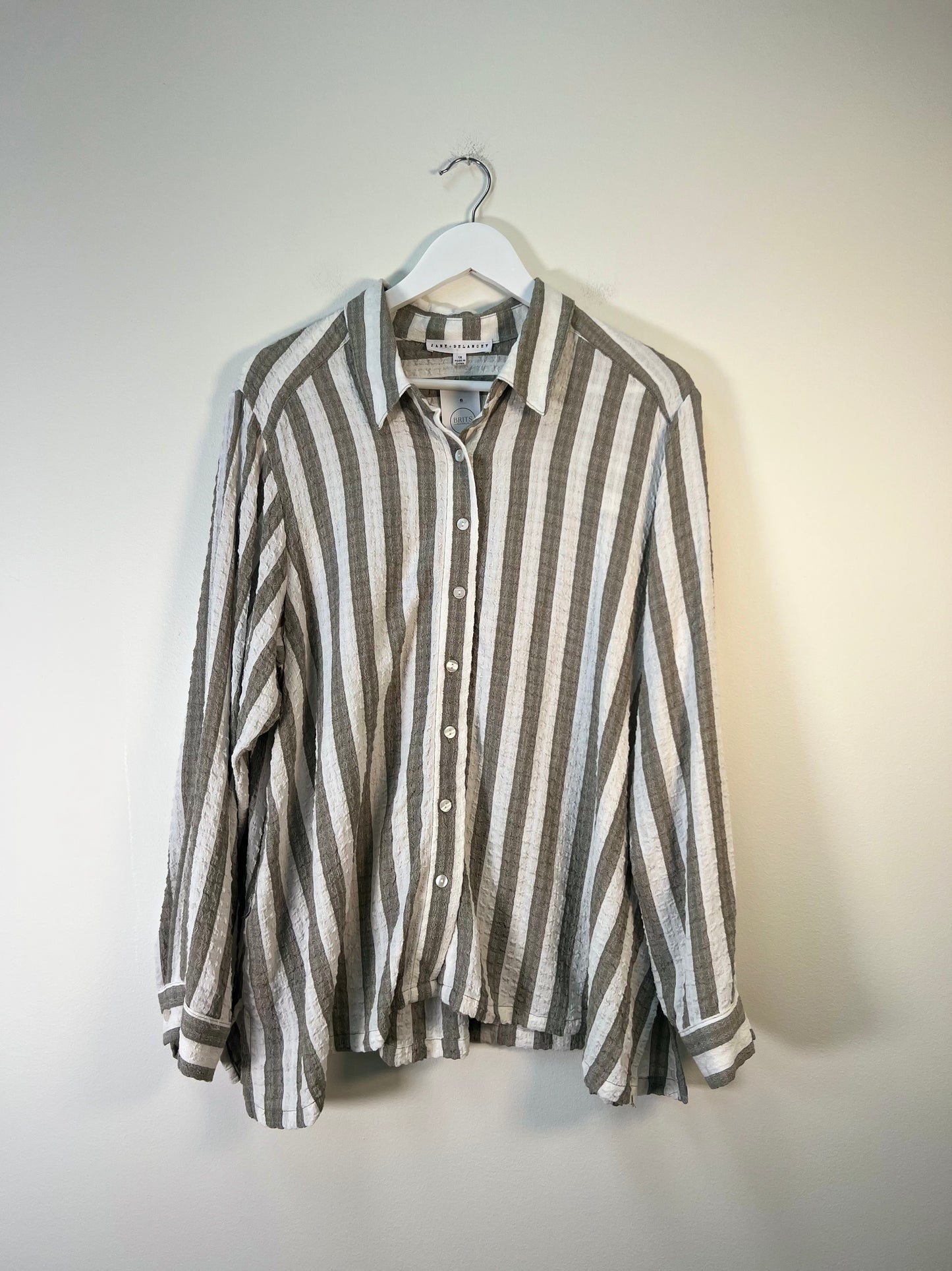 1XL Jane & Delancey Button Down Shirt
