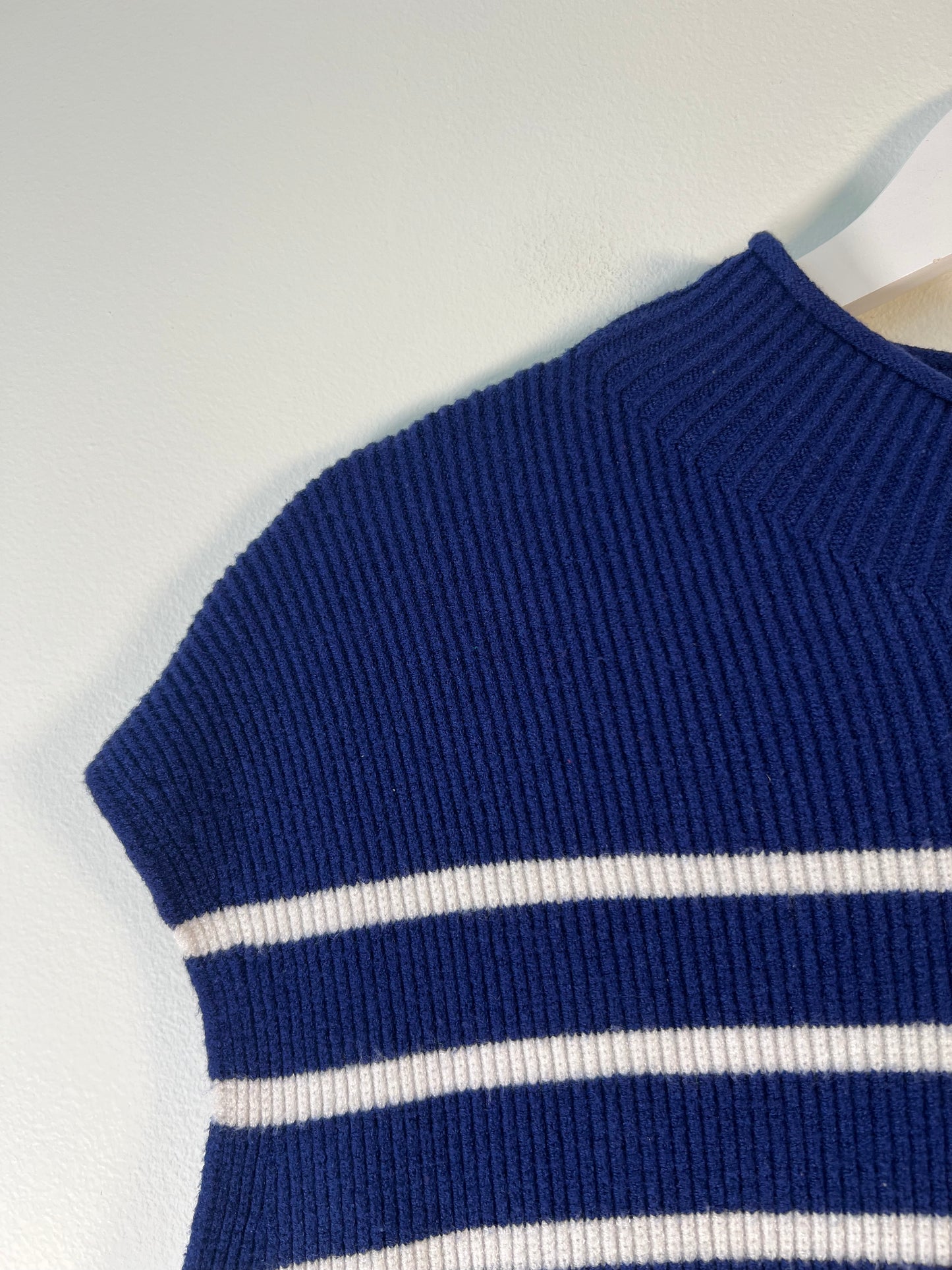 M Merokeety Vest