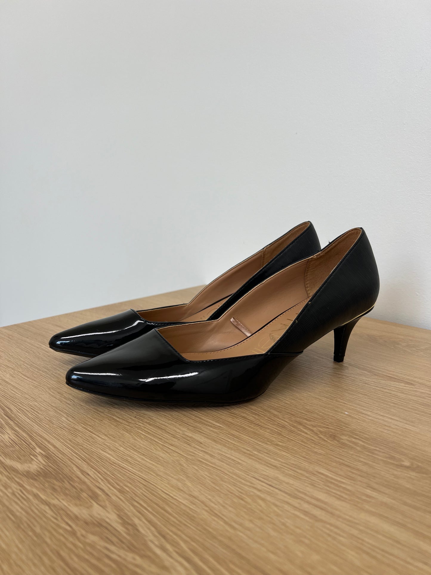 Size 8 Calvin Klein Heels