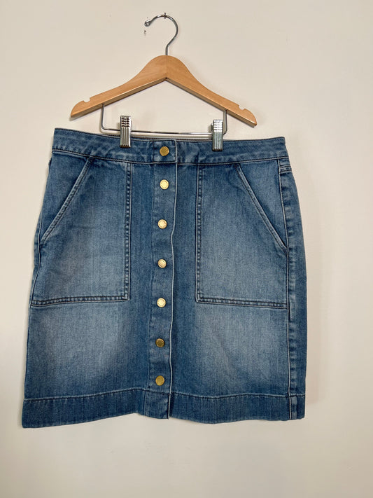 4 White House Black Market Denim Skirt
