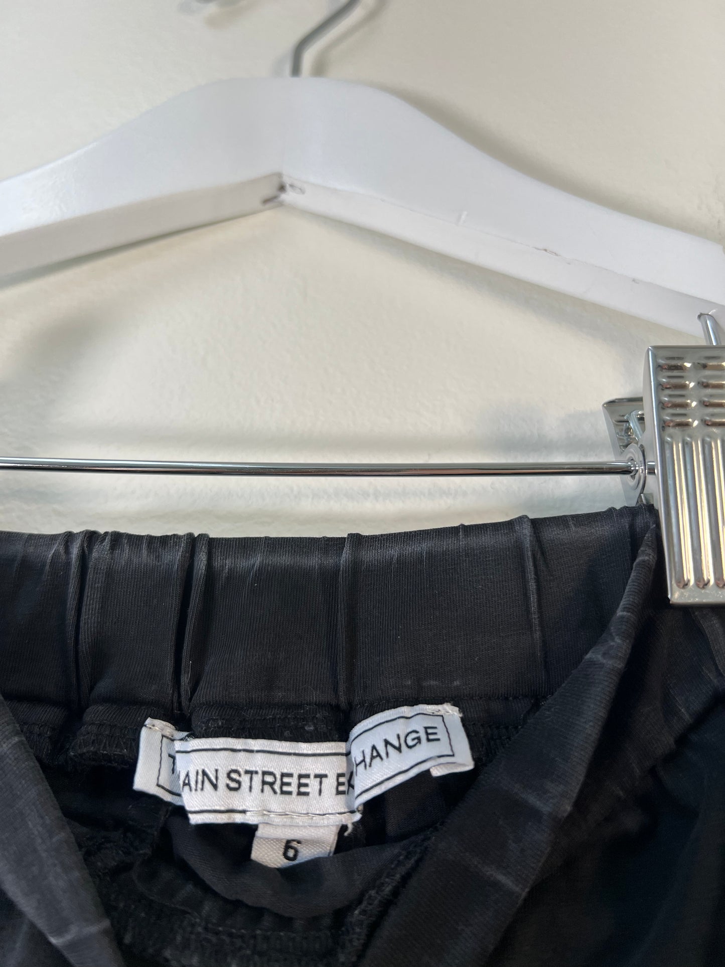 Size 6 The Main Street Exchange Skirt