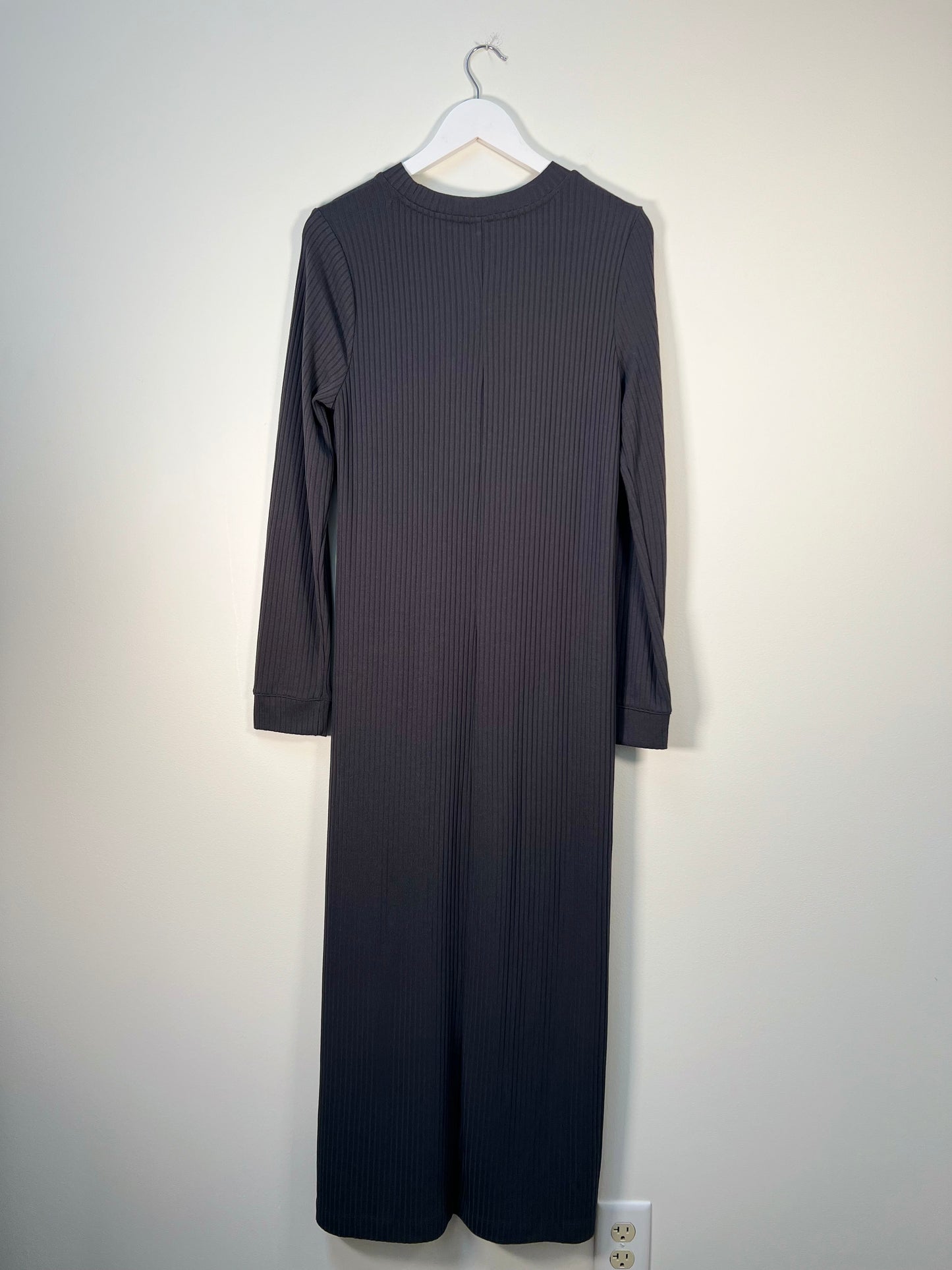 M Old Navy Dress