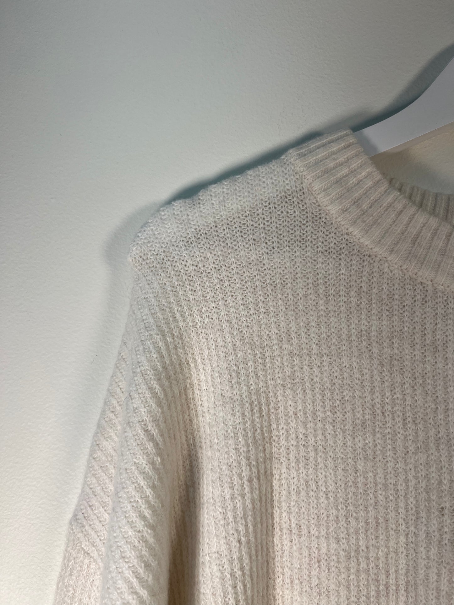 L Old Navy Pullover
