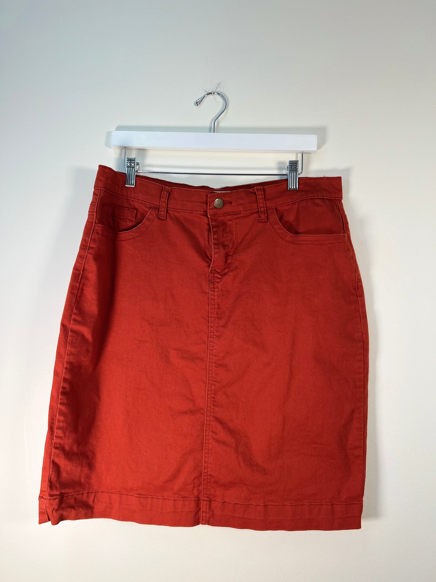 L The Main Street Exchange Skirt