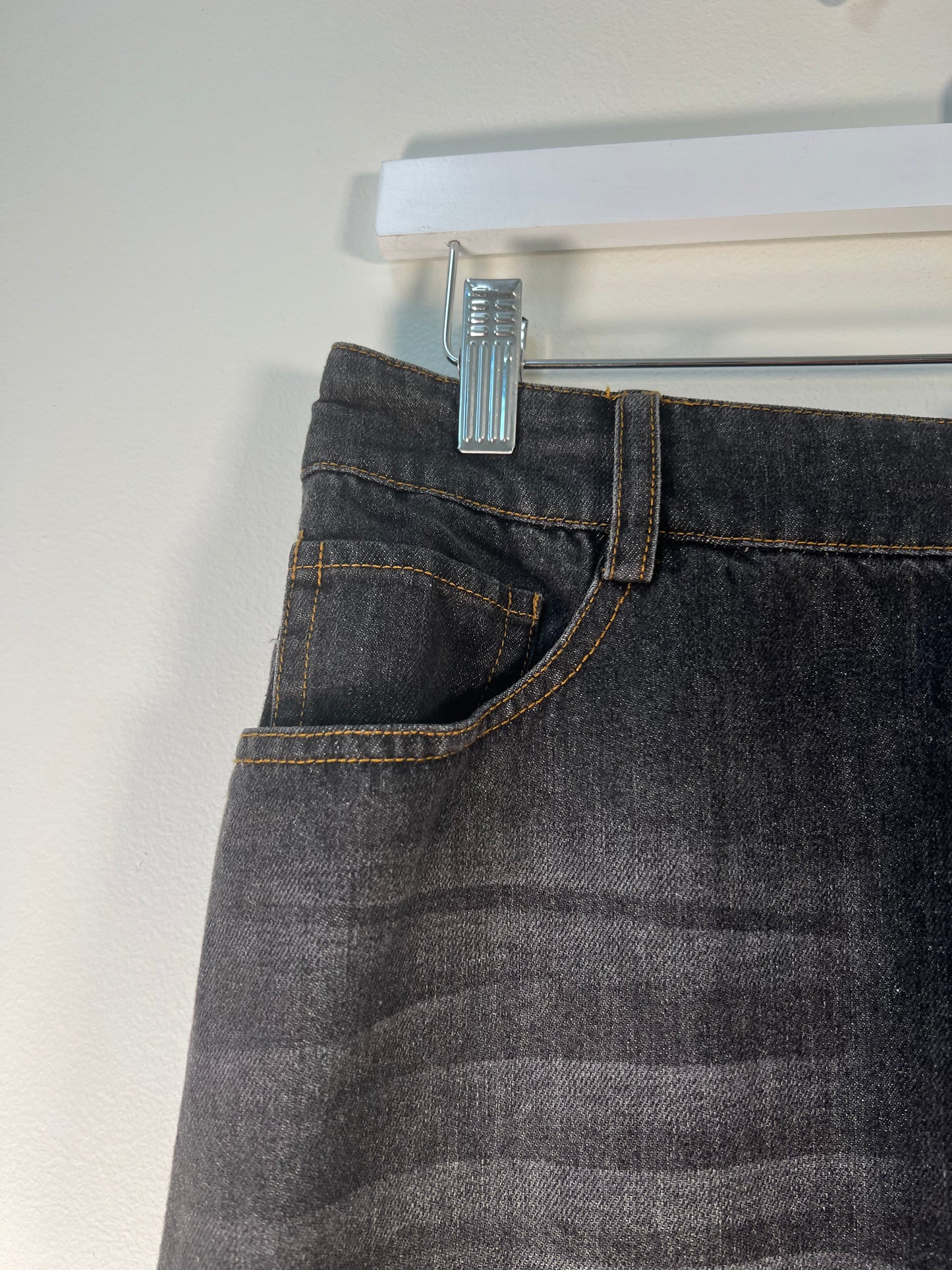 L Leaf & Linen Skirt