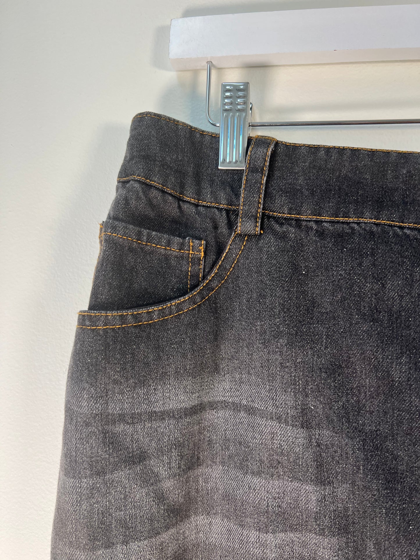 L NWT Leaf & Linen Skirt