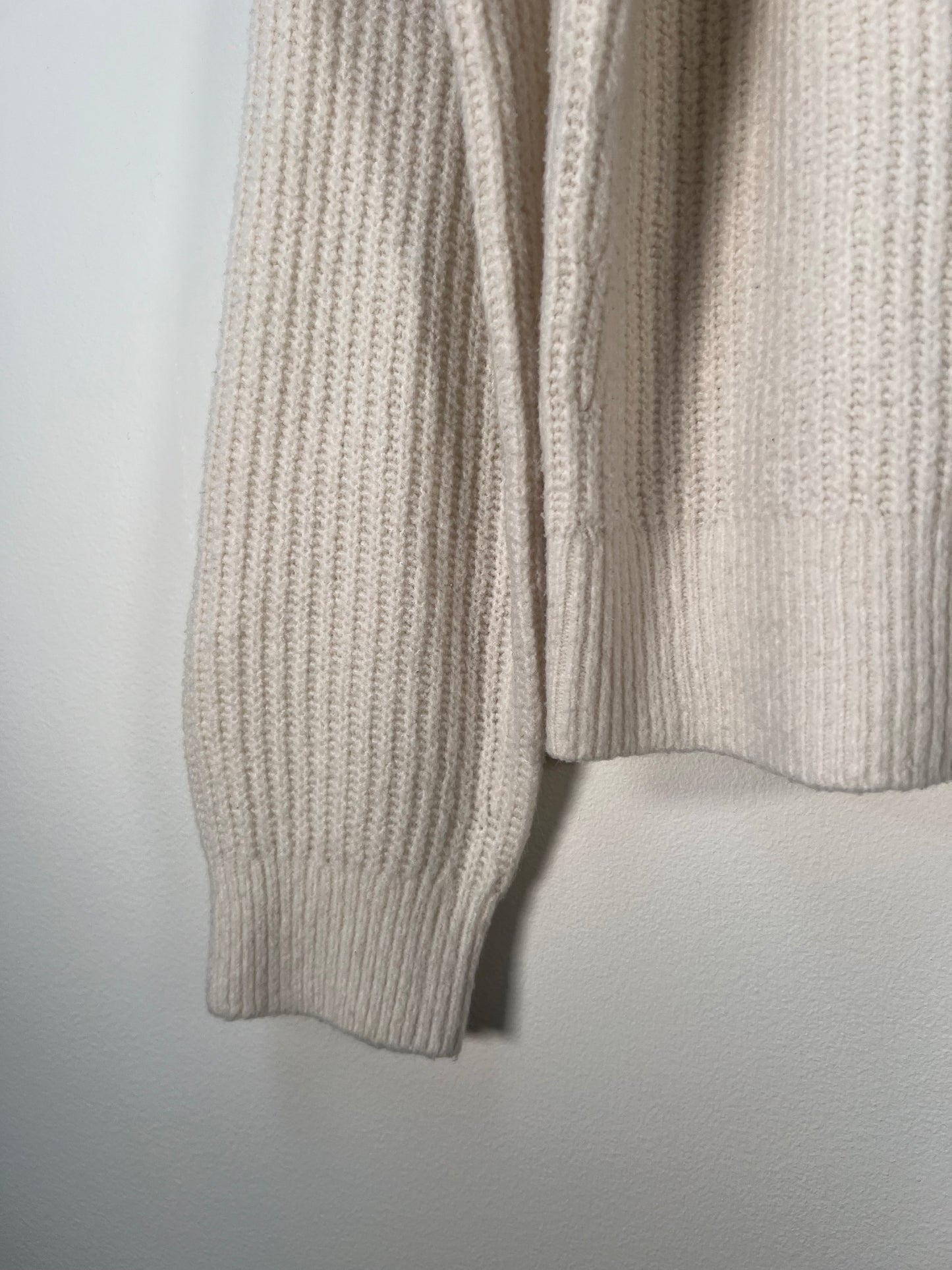 2XL Universal Thread Sweater