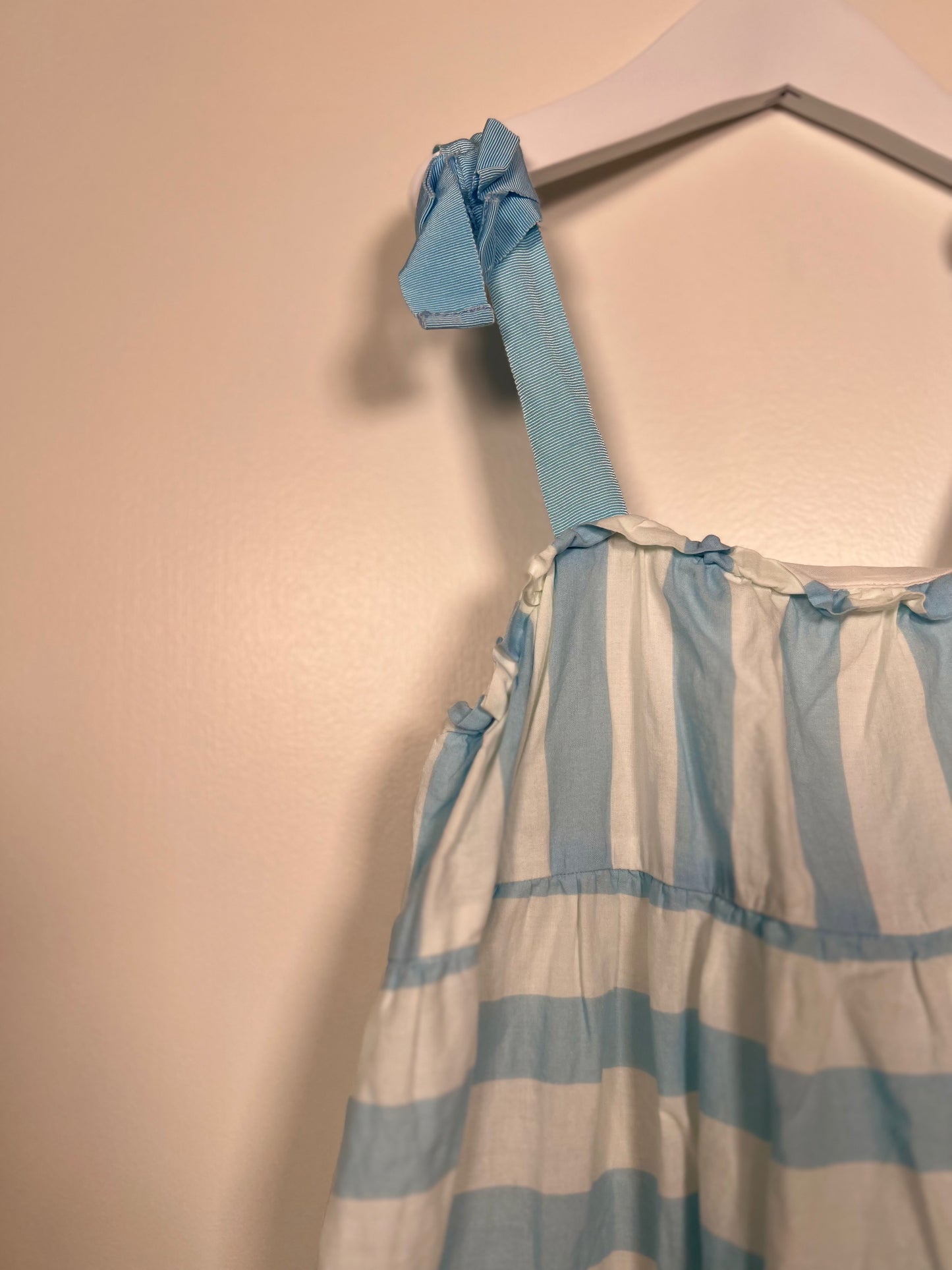 M (8) Fabkids Blue Stripe Dress