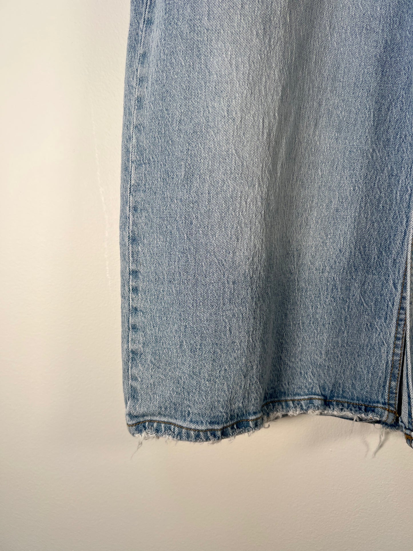 XL NWT Universal Thread Denim Skirt