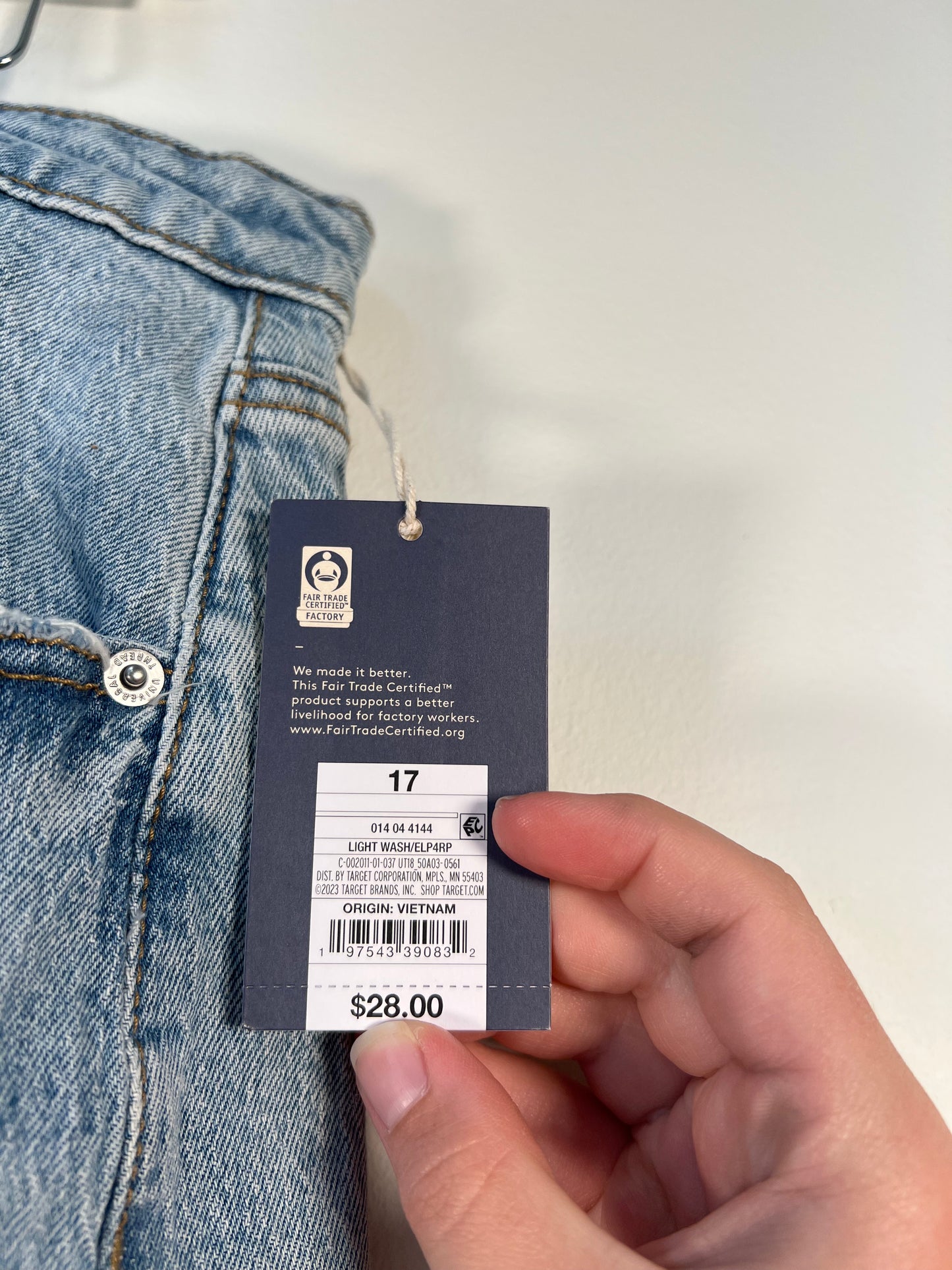 XL NWT Universal Thread Denim Skirt