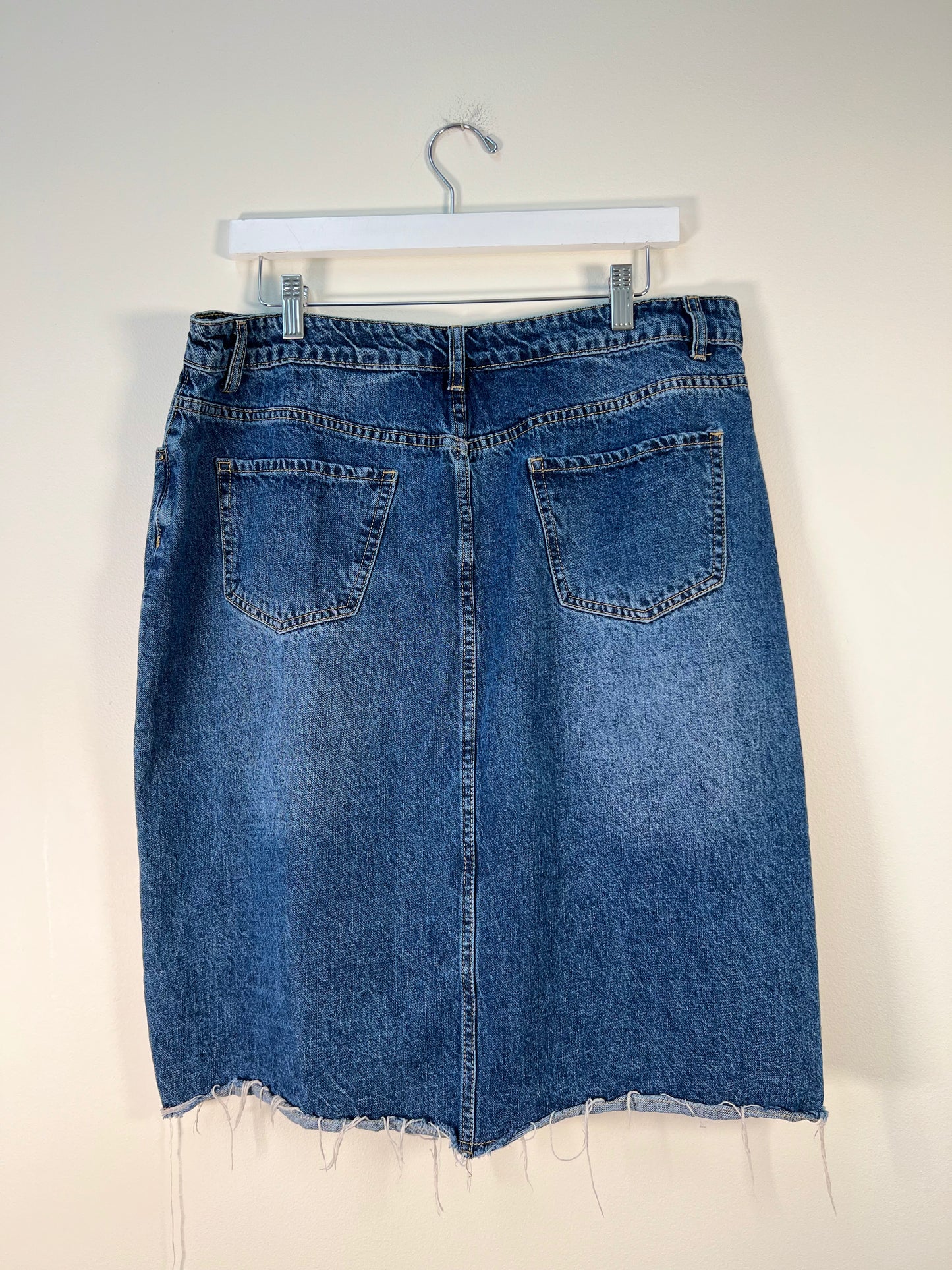 XL The Main Street Exchange Denim Skirt