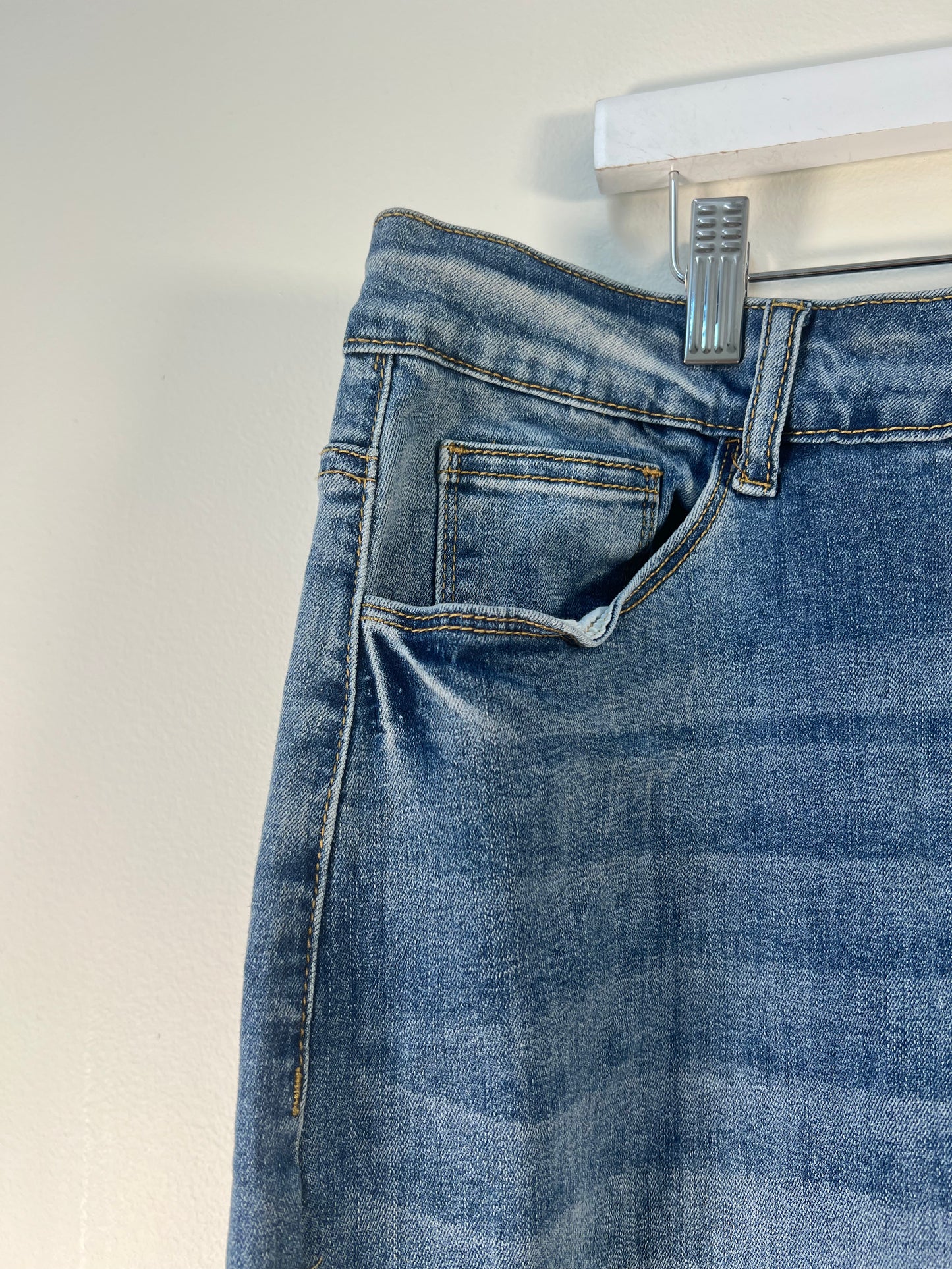 XL The Main Street Exchange Denim Skirt