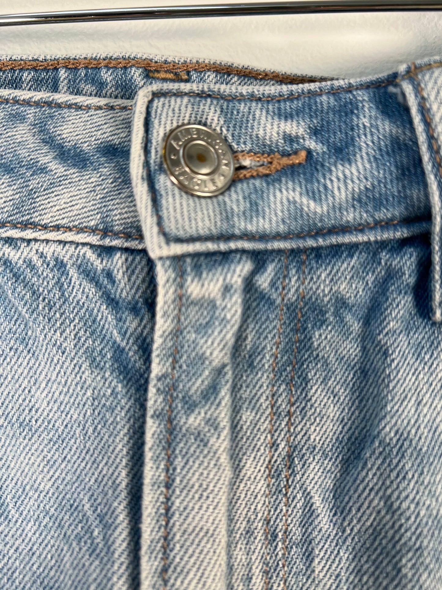 S American Eagle Mom Jeans