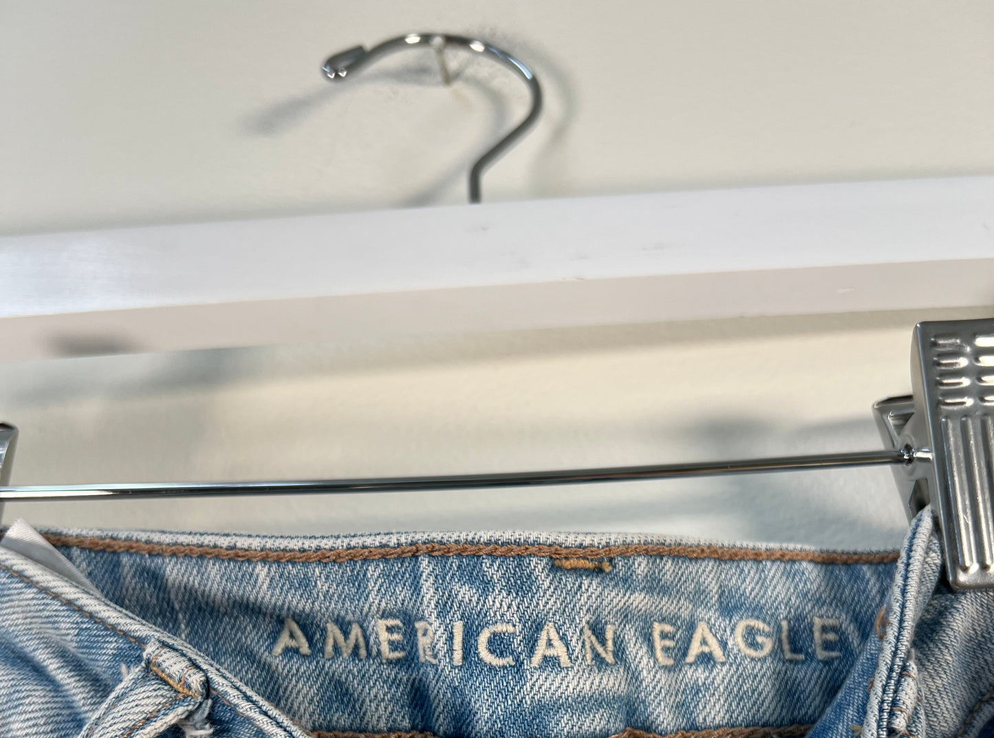 S American Eagle Mom Jeans