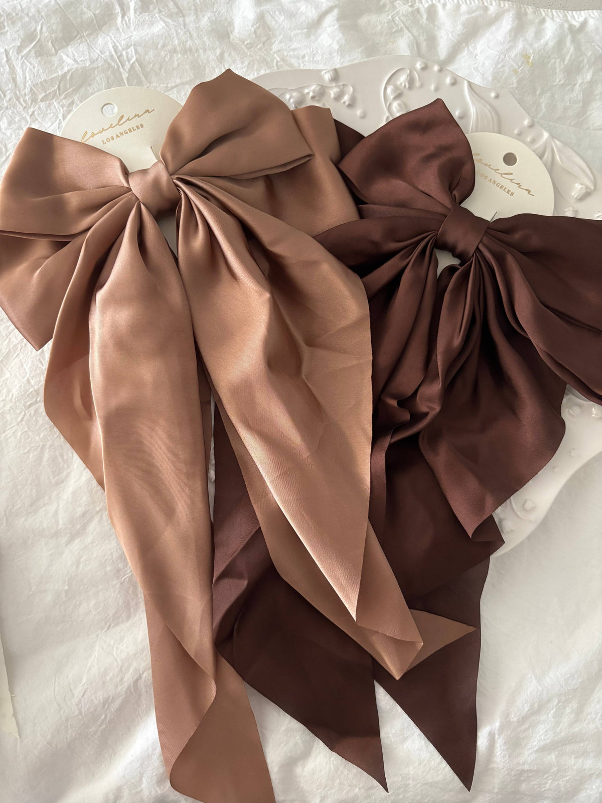 Neutral Oversize Bow Hair Clips