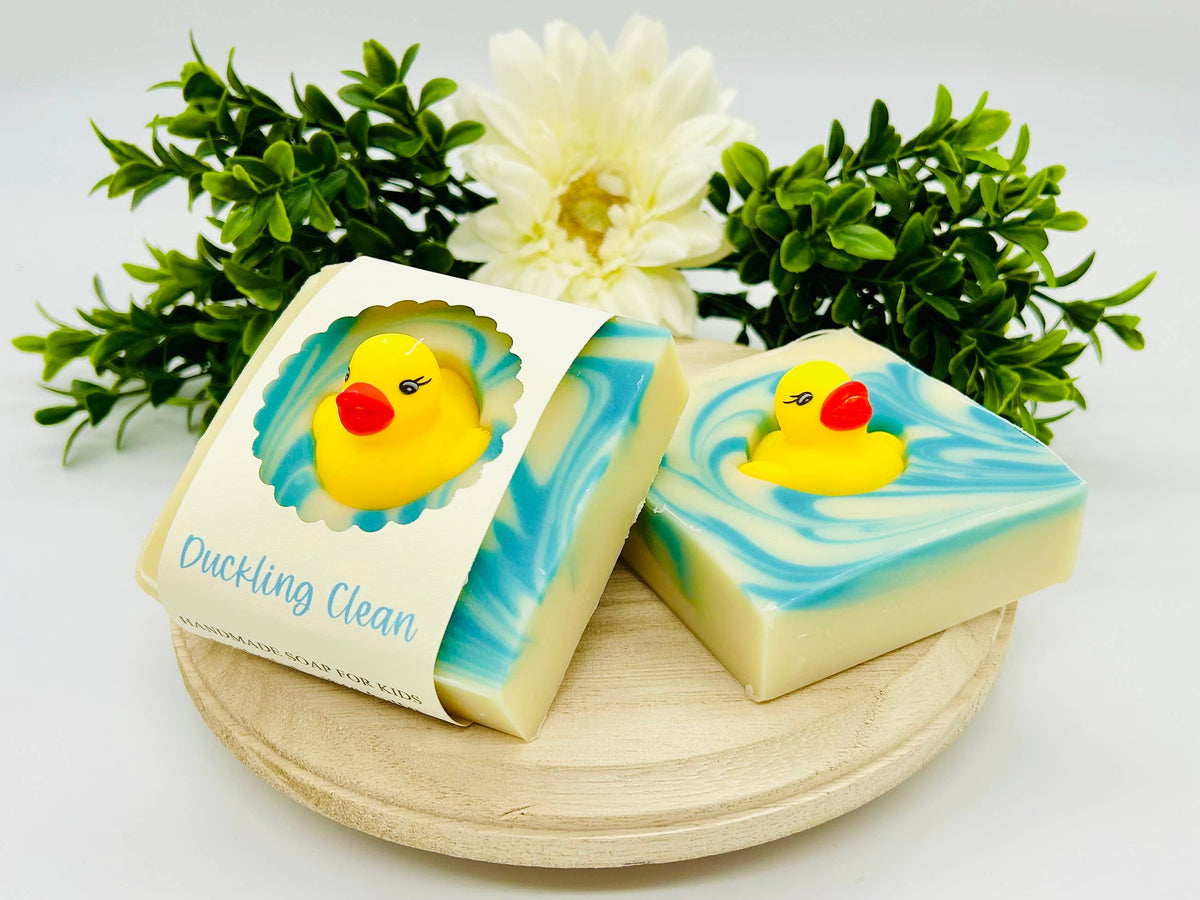Duckling Clean Handmade Soap Bar: Eucalyptus